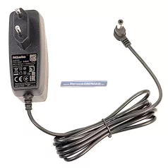 Akkumulátor töltő 29,4V 0,7A 20W porszívóhoz Miele