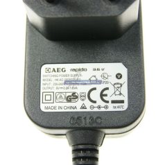 Akkumulátor töltő 8V 0,2A 1,6W porszívóhoz 4055498929